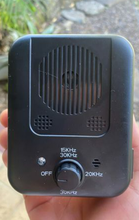 Load image into Gallery viewer, Anti-Bark Device That Trains Your Dog