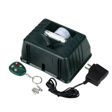 Load image into Gallery viewer, Woodpecker Ultrasonic Repeller for Effective Bird Control - Get Rid of Woodpeckers