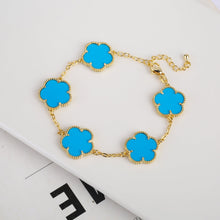 Load image into Gallery viewer, Vintage Clover Flower Pendant Gold Chain Bracelet