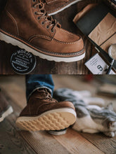 Load image into Gallery viewer, Men's Full Grain Leather Moccasin Toe Work Boots