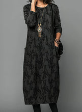 Load image into Gallery viewer, Casual Winter Dress For Women With Round Neckline and Warm Fabric