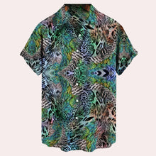 Load image into Gallery viewer, Comfortable Men's Shirt With Short Sleeves