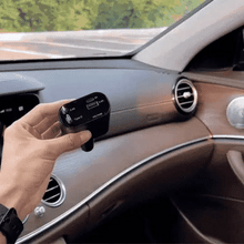 Load image into Gallery viewer, Dual Retractable Car Charger