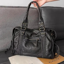 Load image into Gallery viewer, Black Handbag for Classes