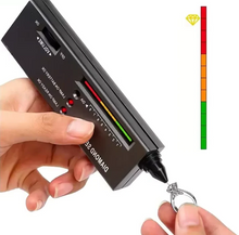 Load image into Gallery viewer, Diamond Tester - High Accuracy Jewelry Diamond Tester for Novice and Expert