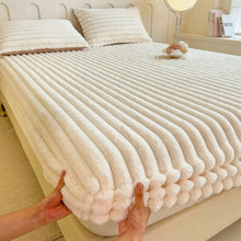 Load image into Gallery viewer, Ultra-Soft Luxury Fitted Bed Sheet