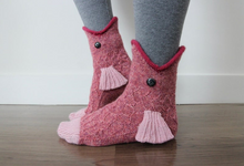 Load image into Gallery viewer, 3D Knitted Crocodile Socks