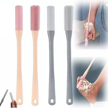Load image into Gallery viewer, Toe Gap Cleaning Brush with Long Handle Gray-1 Set (Cleaning Brush + Anti-Itch Brush)