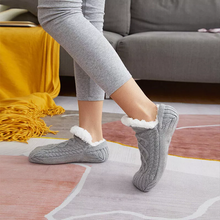 Load image into Gallery viewer, Indoor Non-slip Thermal Socks