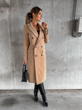 Load image into Gallery viewer, Elegant coat with a timeless style