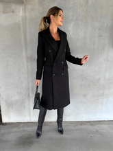 Load image into Gallery viewer, Elegant coat with a timeless style