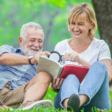 Load image into Gallery viewer, Optical Magnifying Glass 30X Handheld Seniors Reading Magnifying For Reading