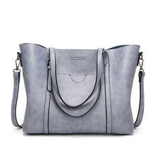 Load image into Gallery viewer, Women's Leather Luxury Shoulder Bag
