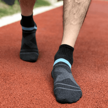 Load image into Gallery viewer, HexoSock™ Men's Compression Sport Socks
