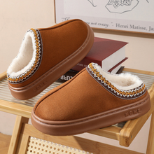 Load image into Gallery viewer, Fluffy Insole Platform Slippers Winter Slip On Faux Fur Shoes
