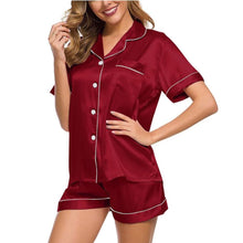 Load image into Gallery viewer, Luxurious Silky Satin Pajama Set
