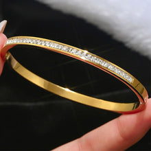 Load image into Gallery viewer, Stainless Steel Lucky Four Leaf Clover Bracelet for Women

