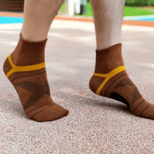 Load image into Gallery viewer, HexoSock™ Men's Compression Sport Socks
