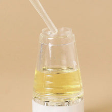 Load image into Gallery viewer, HexoScalp™ Liquid Applicator Comb
