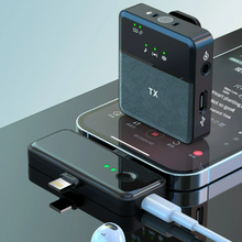 Load image into Gallery viewer, Wireless Bluetooth Lavalier Lapel Microphone
