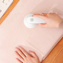 Load image into Gallery viewer, Rechargeable Anti Pilling Razor
