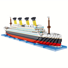 Load image into Gallery viewer, Titanic Lego Set
