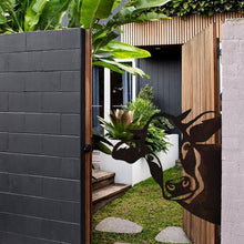 Load image into Gallery viewer, Metal Artwork For The Garden
