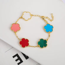 Load image into Gallery viewer, Vintage Clover Flower Pendant Gold Chain Bracelet
