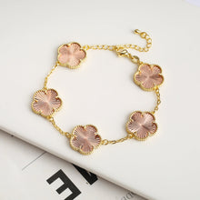 Load image into Gallery viewer, Vintage Clover Flower Pendant Gold Chain Bracelet
