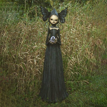 Load image into Gallery viewer, The Dark and Bizarre Art – Creepy Witch Sculptures(Halloween Decoration)

