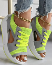 Load image into Gallery viewer, Contrast Paneled Cutout Lace-up Muffin Sandals
