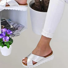 Load image into Gallery viewer, Comfortable Slippers For Women
