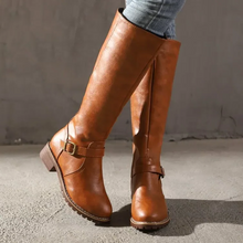 Load image into Gallery viewer, Elegant leather boots – trendy women's boots for every occasion
