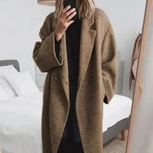 Load image into Gallery viewer, Oversized women's cashmere coat with lapel collar
