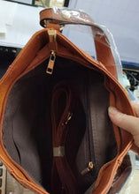Load image into Gallery viewer, Stylish Ladies Vintage Leather Bag
