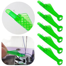 Load image into Gallery viewer, Easy Threader - Fish Type Sewing Machine Needle Threader
