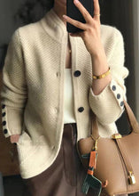 Load image into Gallery viewer, Cardigan for cozy evenings: your favorite piece in your wardrobe
