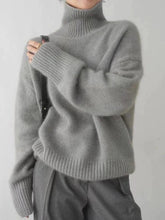 Load image into Gallery viewer, Warm and Comfortable Merino Wool Turtleneck Sweater
