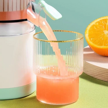 Load image into Gallery viewer, Portable Wireless Electric Fresh Orange Citrus Squeezer Juicer
