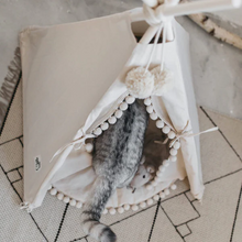 Load image into Gallery viewer, Bohemian Pet TeePee
