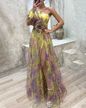 Load image into Gallery viewer, Elegant dress
