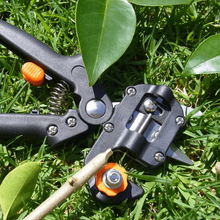 Load image into Gallery viewer, Professional Grafting &amp; Pruning Tool
