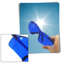 Load image into Gallery viewer, Golf Ball Finding Glasses
