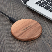 Load image into Gallery viewer, Fast Charging Wireless Charger (Wood)
