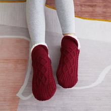 Load image into Gallery viewer, Indoor Non-slip Thermal Socks
