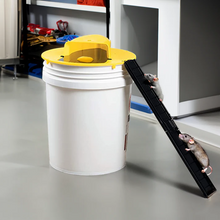 Load image into Gallery viewer, Humane Bucket Cover Mouse Trap
