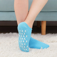 Load image into Gallery viewer, Moisturizing Socks with Spa Gel Lining
