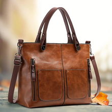Load image into Gallery viewer, Elegant leather bag

