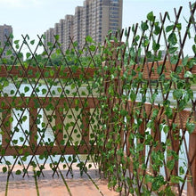 Load image into Gallery viewer, Retractable Artificial Garden Plant Fence
